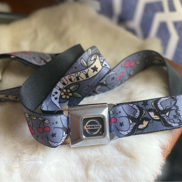 Buckle down seatbelt belt - Picture 1 of 3